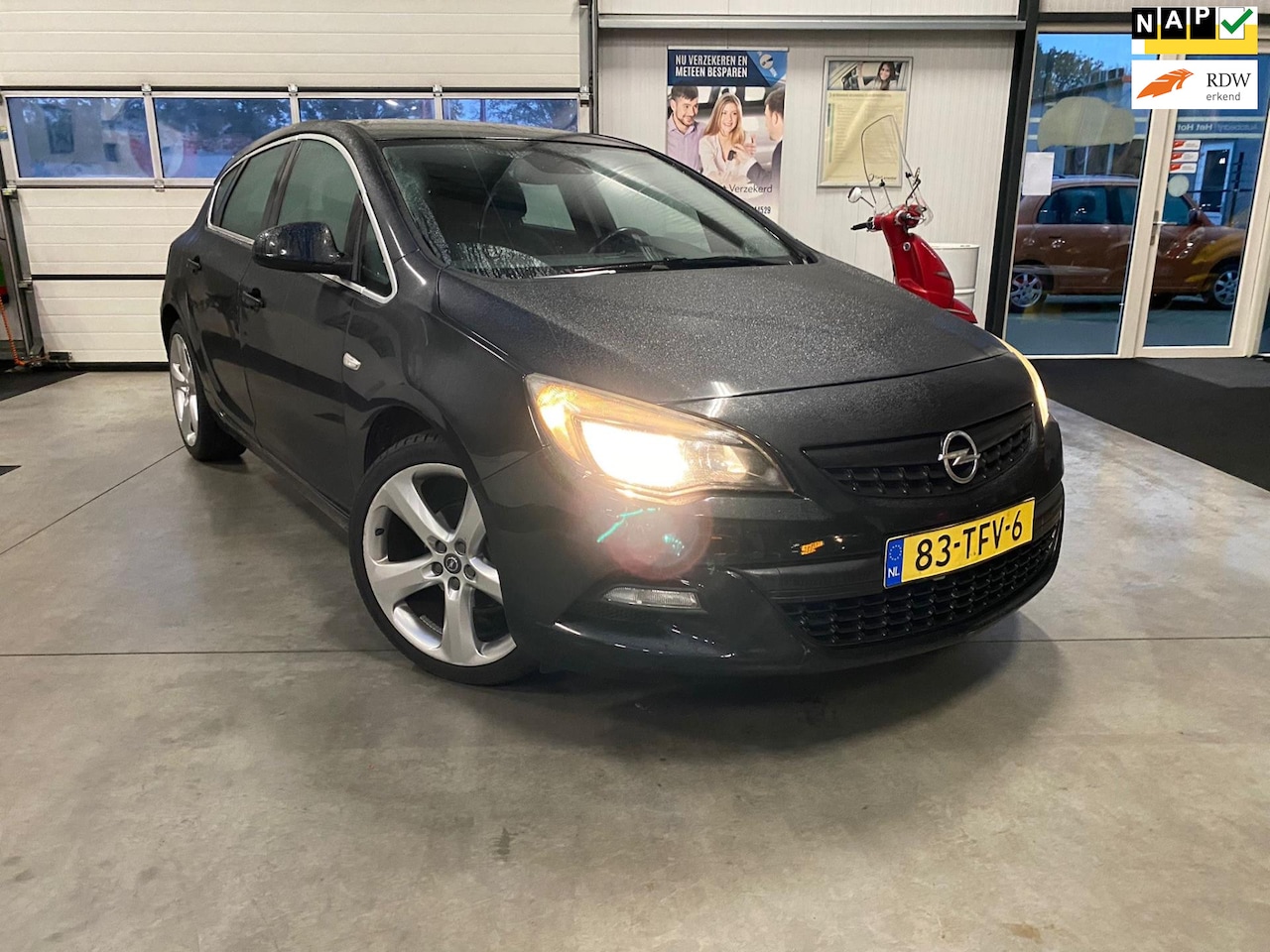 Opel Astra - 1.4 Turbo|Cruise|Airco|Sport - AutoWereld.nl