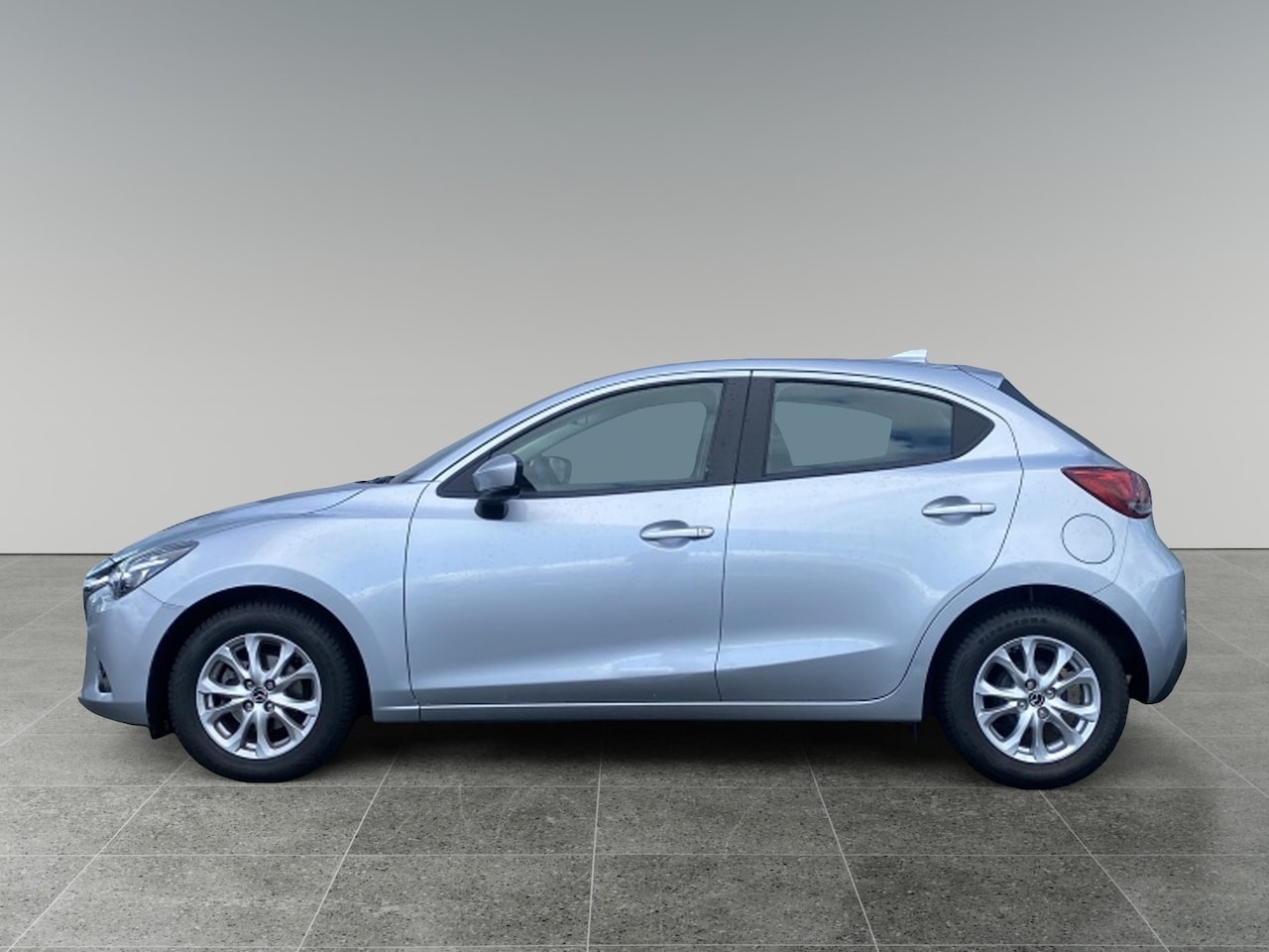 Mazda 2 - 1.5 Skyactiv-G Dyn. | Navi | Cruise - AutoWereld.nl