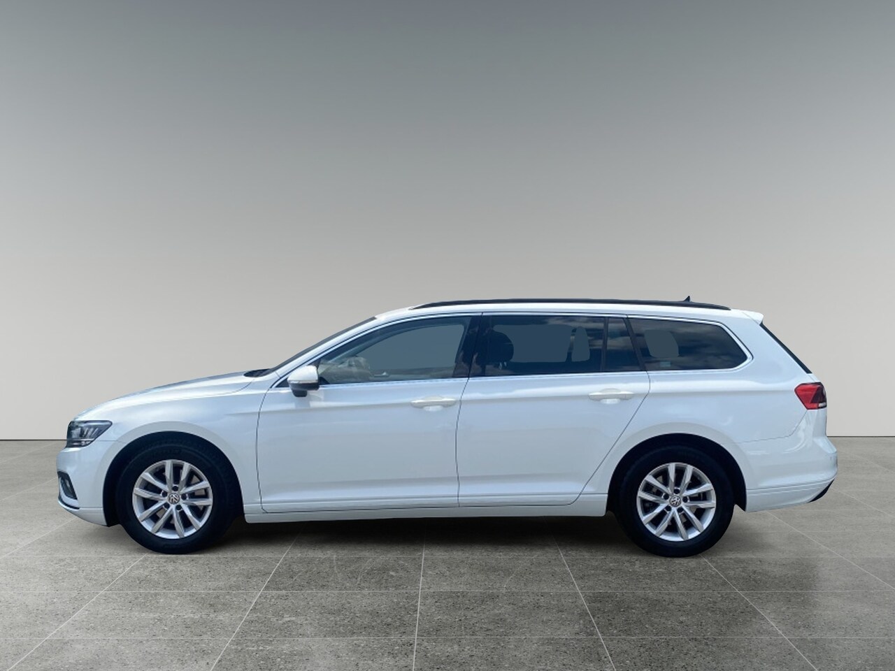 Volkswagen Passat Variant - 1.5 TSI Comfort Bns. | Trekhaak 13 polig. - AutoWereld.nl