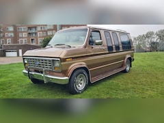 Ford Econoline - van