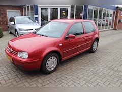 Volkswagen Golf - 1.6-16V OXFORD