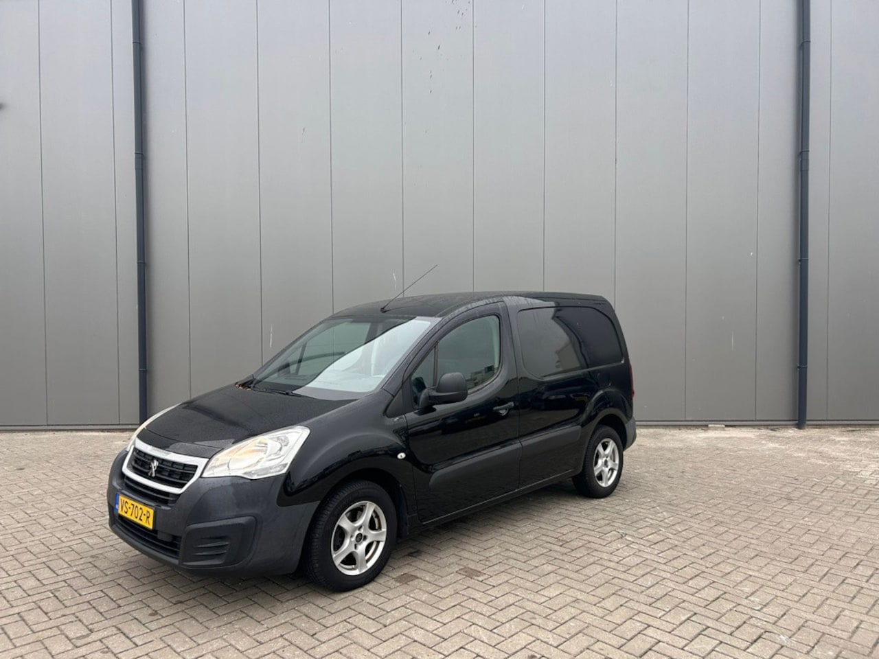 Peugeot Partner - 120 1.6 HDi 75 L1 XR 120 1.6 HDi 75 L1 XR - AutoWereld.nl