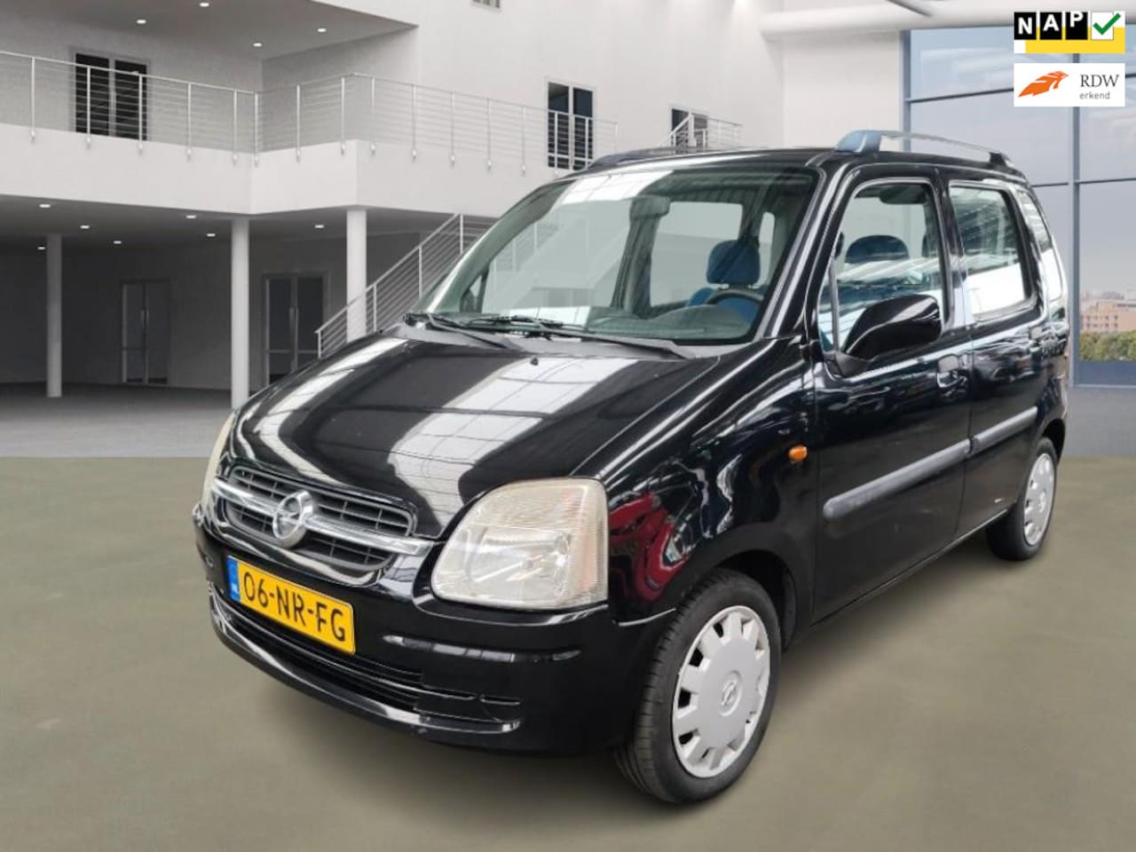 Opel Agila - 1.2-16V Color Edition 1.2-16V Color Edition - AutoWereld.nl