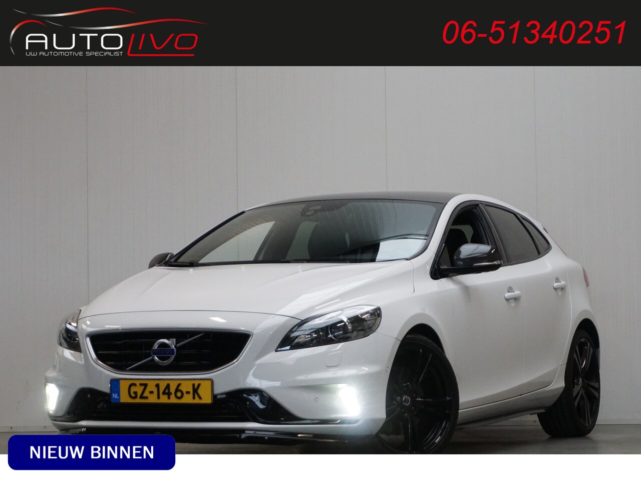 Volvo V40 - 2.0 D4 Carbon Edition 190 PK! AUTOMAAT! XENON 19" R-DESIGN H. KARDON etc. - AutoWereld.nl