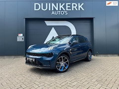 Lynk & Co 01 - 1.5 Plug- in Hybrid | Pano | Stoelverwarming | Carplay | Keyless | 360 Camera |