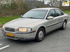 Volvo S80 - 2.4T Climate Line / AUTOMAAT / NAP