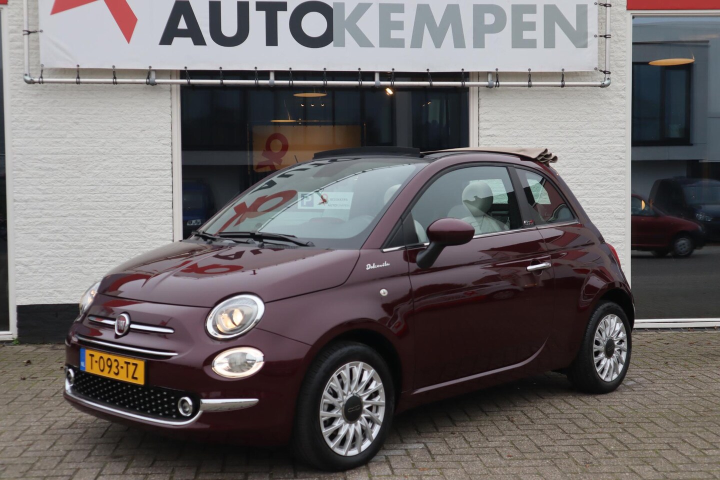 Fiat 500 C - 1.0 HYBRID DOLCEVITA ABSOLUTE NIEUWSTAAT|UNIEKE KILOMETERSTAND - AutoWereld.nl