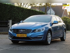 Volvo V60 - 2.0 D3 Nordic+ | 1e EIGENAAR | NAVI | CLIMA | CRUISE | TREKHAAK | NAP | ZEER MOOIE DEALER