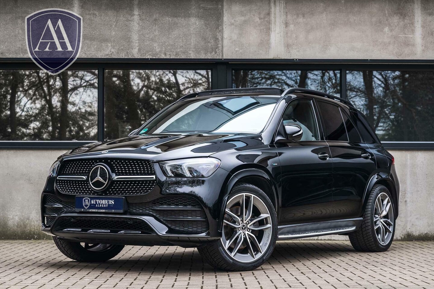 Mercedes-Benz GLE-Klasse - 350e 4M AMG Pano Airmatic 360c 22' Burmester - AutoWereld.nl