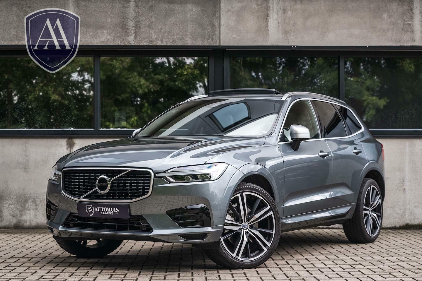 Volvo XC60 - 2.0 T5 R-Design Panorama Keyless ACC HuD 21'' - AutoWereld.nl