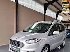 Ford Tourneo Courier - 1.0 Titanium