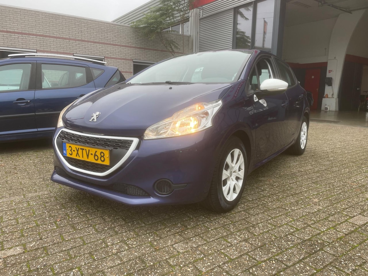 Peugeot 208 - 1.0 VTi LIKE 1 ste eigenaar zeer nette auto - AutoWereld.nl