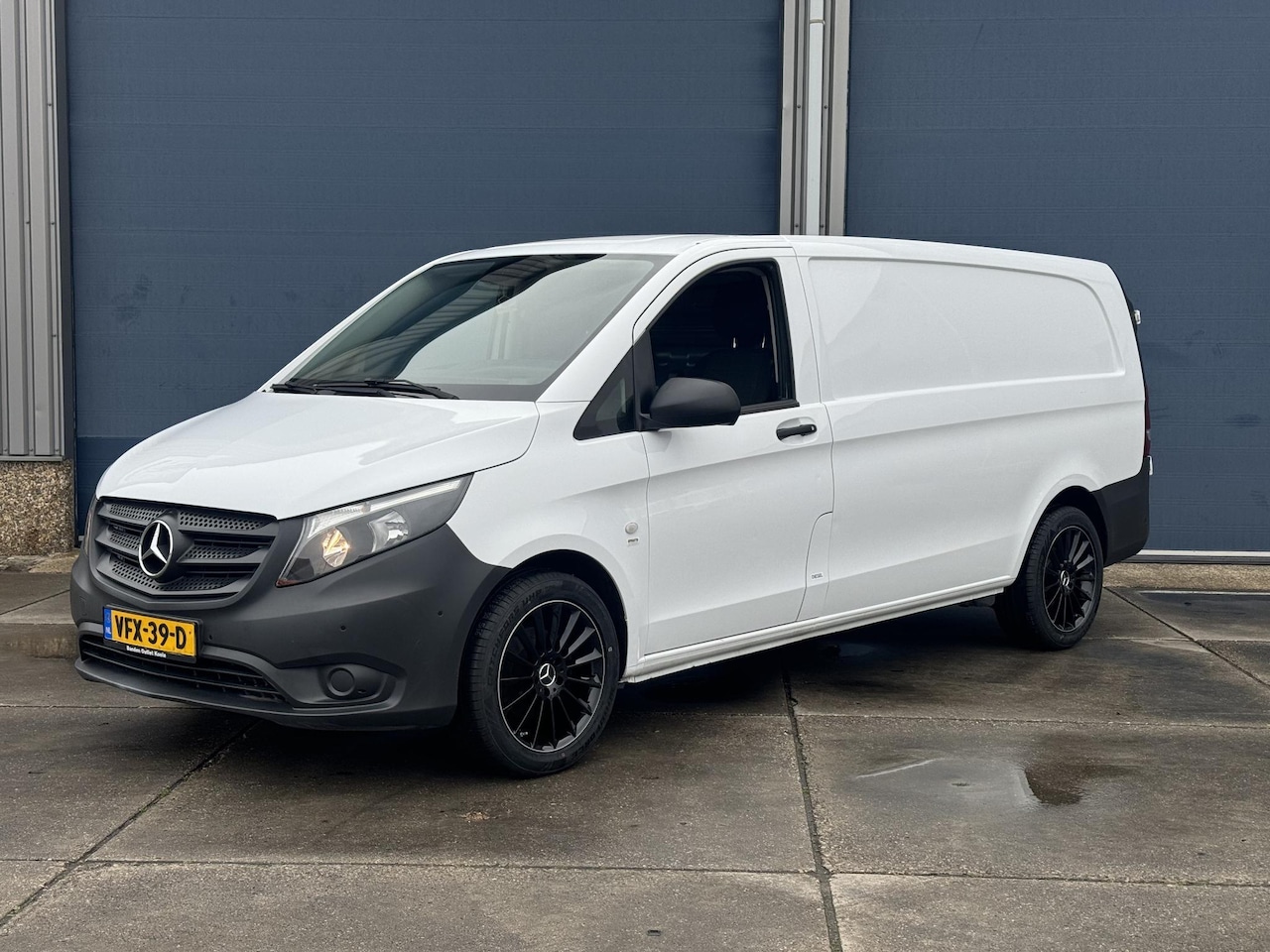 Mercedes-Benz Vito - 114 CDI Extra Lang L3H1 / NAVI / CRUISE CONTROLE / AIRCO / EURO 6 - AutoWereld.nl