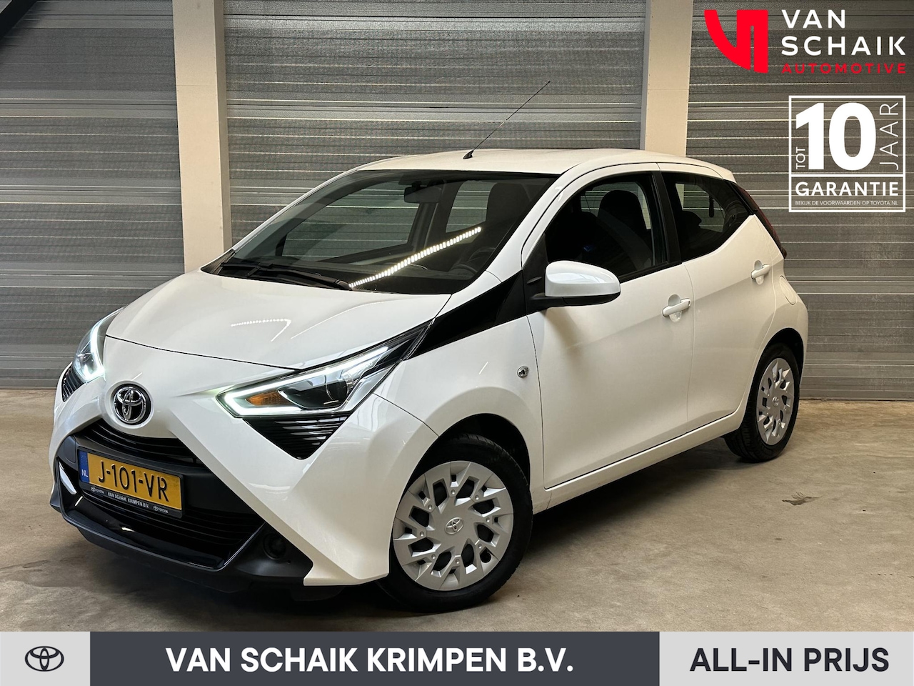 Toyota Aygo - 1.0 VVT-i x-play Carplay/Android NL auto - AutoWereld.nl