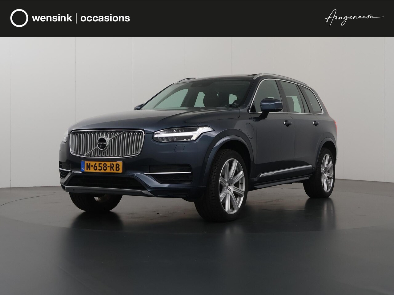 Volvo XC90 - 2.0 T8 Twin Engine AWD Inscription | Panoramadak | Navigatie | Luchtvering | Parkeercamera - AutoWereld.nl