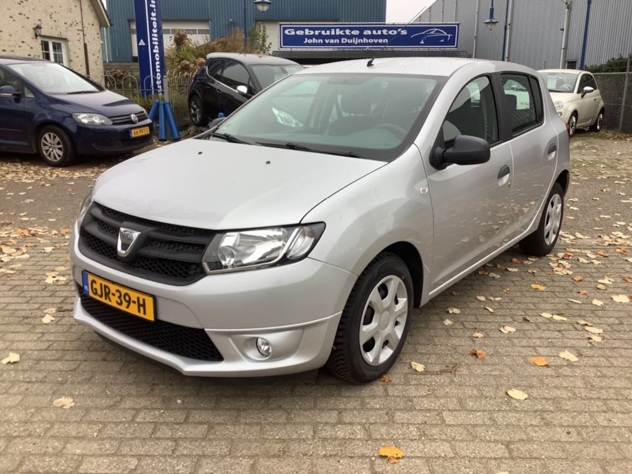 Dacia Sandero - laureate 1200 16v - AutoWereld.nl