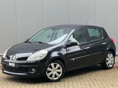 Renault Clio - 1.4-16V Dynamique Luxe - Airco - Cruise - Climate - 5Drs - OrigNL - NAP