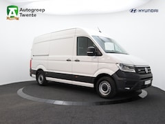 Volkswagen Crafter - e-Crafter L3H3 36kWh | Navigatie | Vooruit verwarming | DAB |