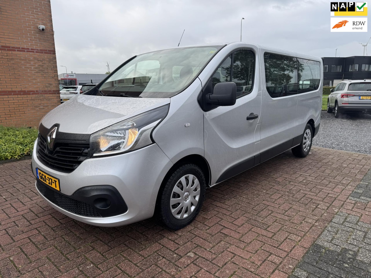 Renault Trafic Passenger - 1.6 dCi Grand Authentique Energy 8 Persoons Marge - AutoWereld.nl