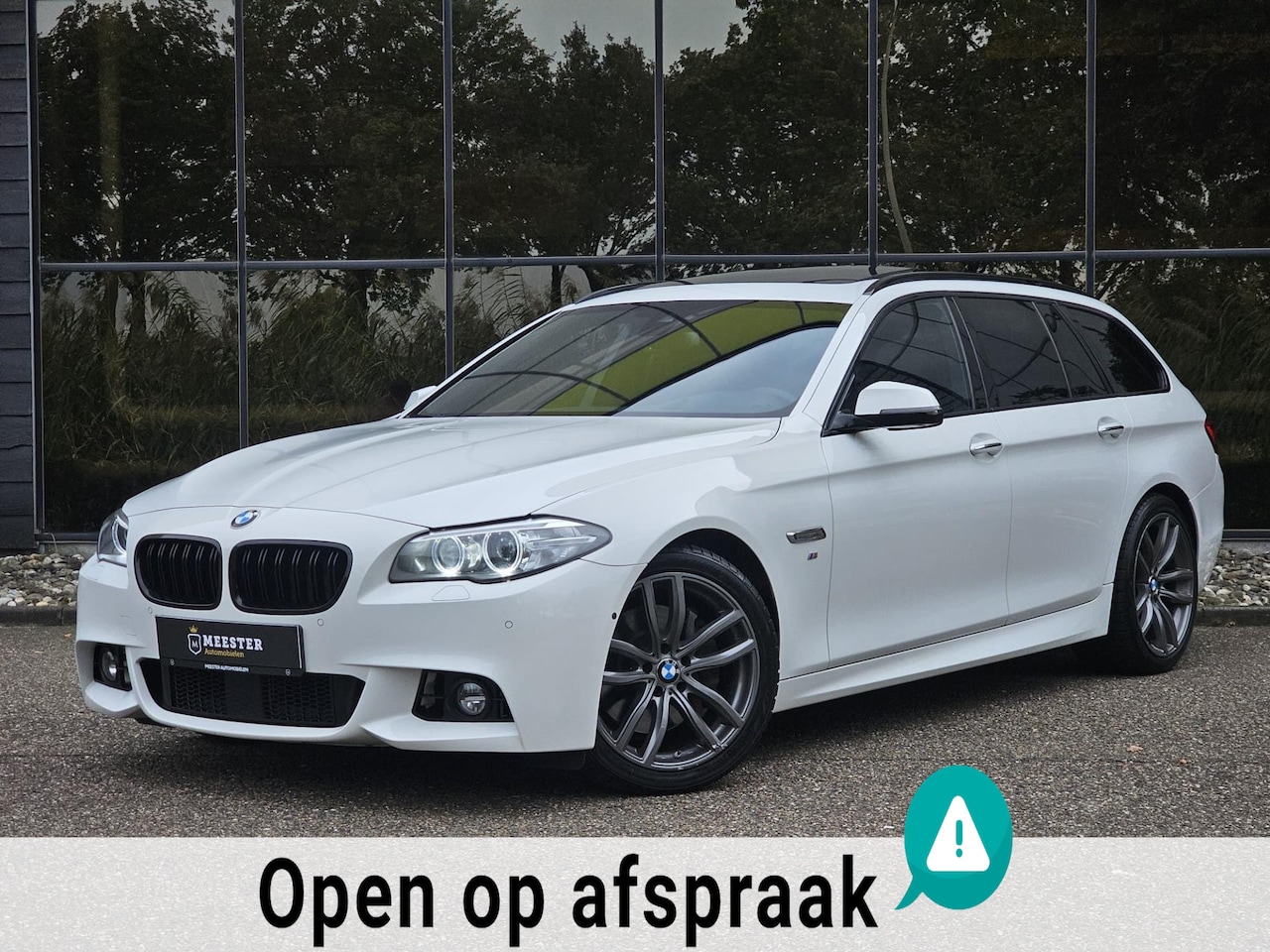 BMW 5-serie Touring - 535d M Sport Edition|PANO|ACC|CAMERA - AutoWereld.nl