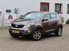 Kia Sportage - 1.6 GDI 135pk BusinessLine/ Trekhaak/ All season banden/ Navigatie/ Camera achter/ Cruise