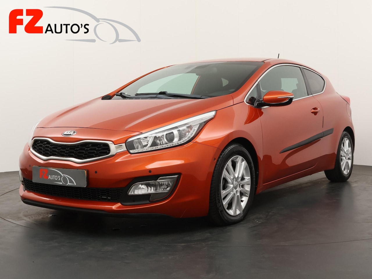 Kia Pro cee'd - 1.6 GDI Super Pack Navigatie|Airco|Cruise controle - AutoWereld.nl