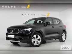 Volvo XC40 - T3 163PK Automaat Momentum Business Stoelverwarming / Navigatie / 18'' velgen / DAB+