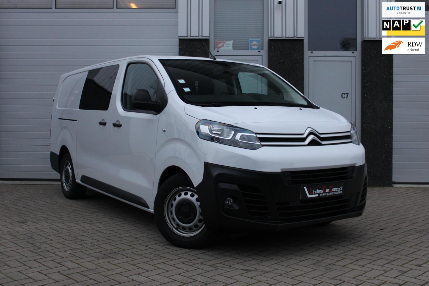 Citroën Jumpy - 2.0 BlueHDI 145 L3 Dubbel Cabine, Navigatie, Camera - AutoWereld.nl