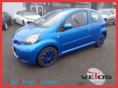 Toyota Aygo - 1.0-12V Dynamic Blue