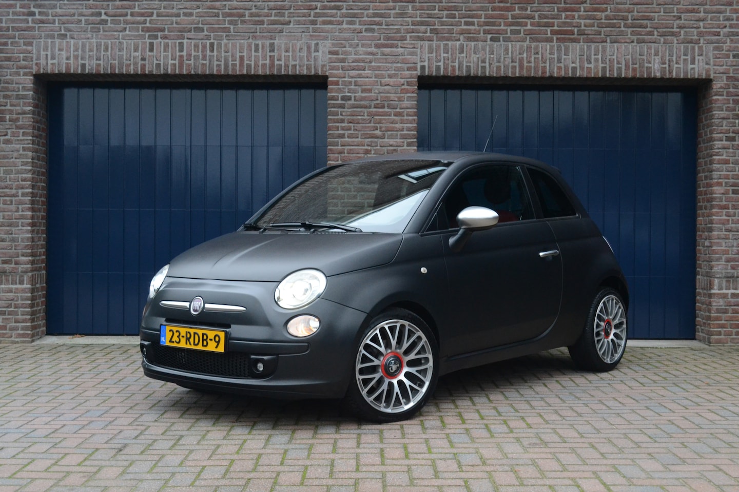 Fiat 500 Abarth - 0.9 TwinAir Blackjack | 17" Abarth velgen | Clima | Xenon | Leder - AutoWereld.nl