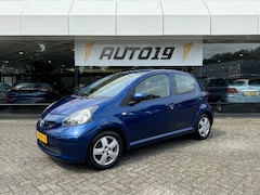 Toyota Aygo - 1.0-12V Sport