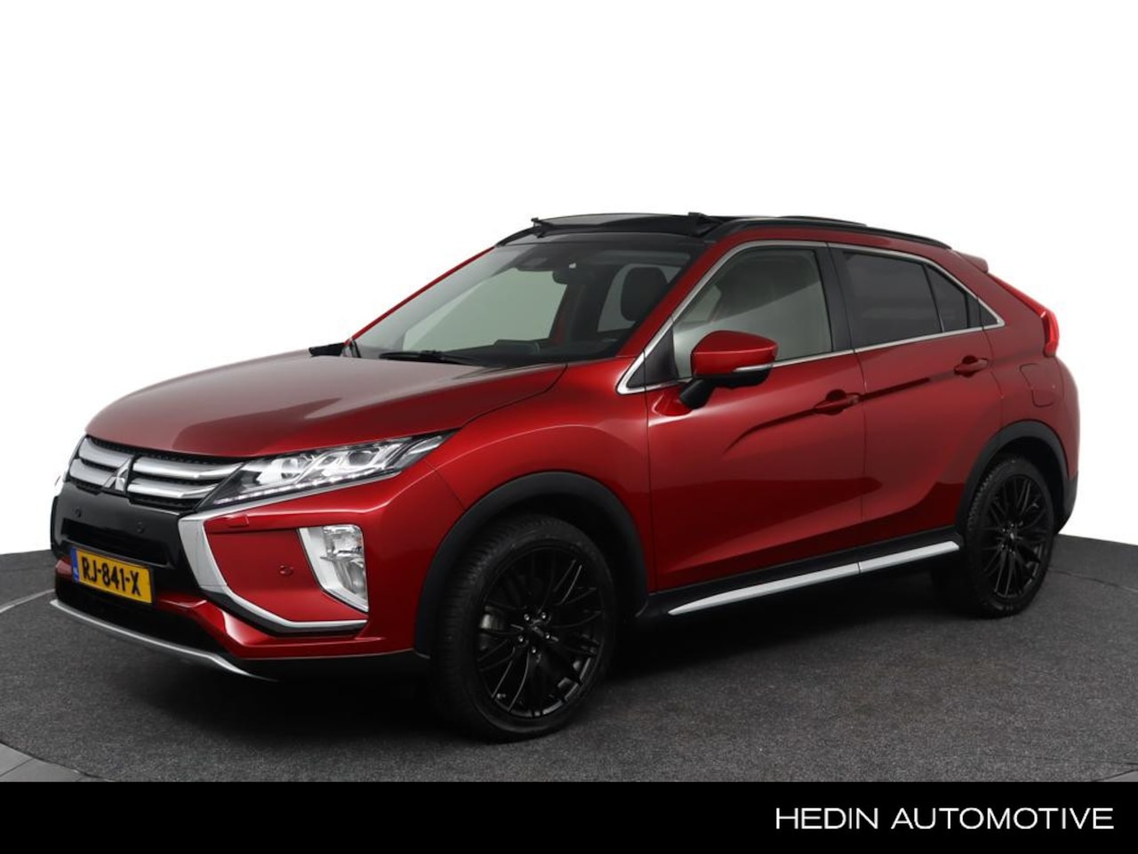 Mitsubishi Eclipse Cross - 1.5 DI-T Instyle december 2017 | Lederen interieur | Airco | Cruise controle | Navigatie - AutoWereld.nl