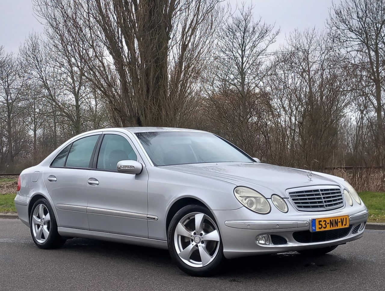 Mercedes-Benz E-klasse - 240 Elegance *Orig. 155.000km* | LPG-G3 | Youngtimer - AutoWereld.nl