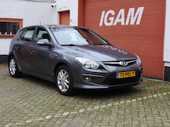 Hyundai i30 - 1.4i i-Motion