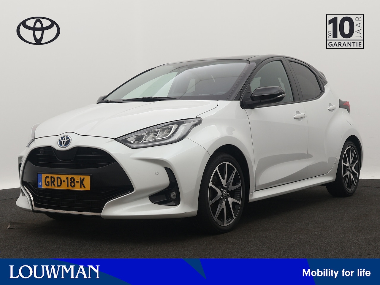 Toyota Yaris - 1.5 Hybrid Executive - Bi tone Limited | Head up Display | Trekhaak | Half leder | LM velg - AutoWereld.nl