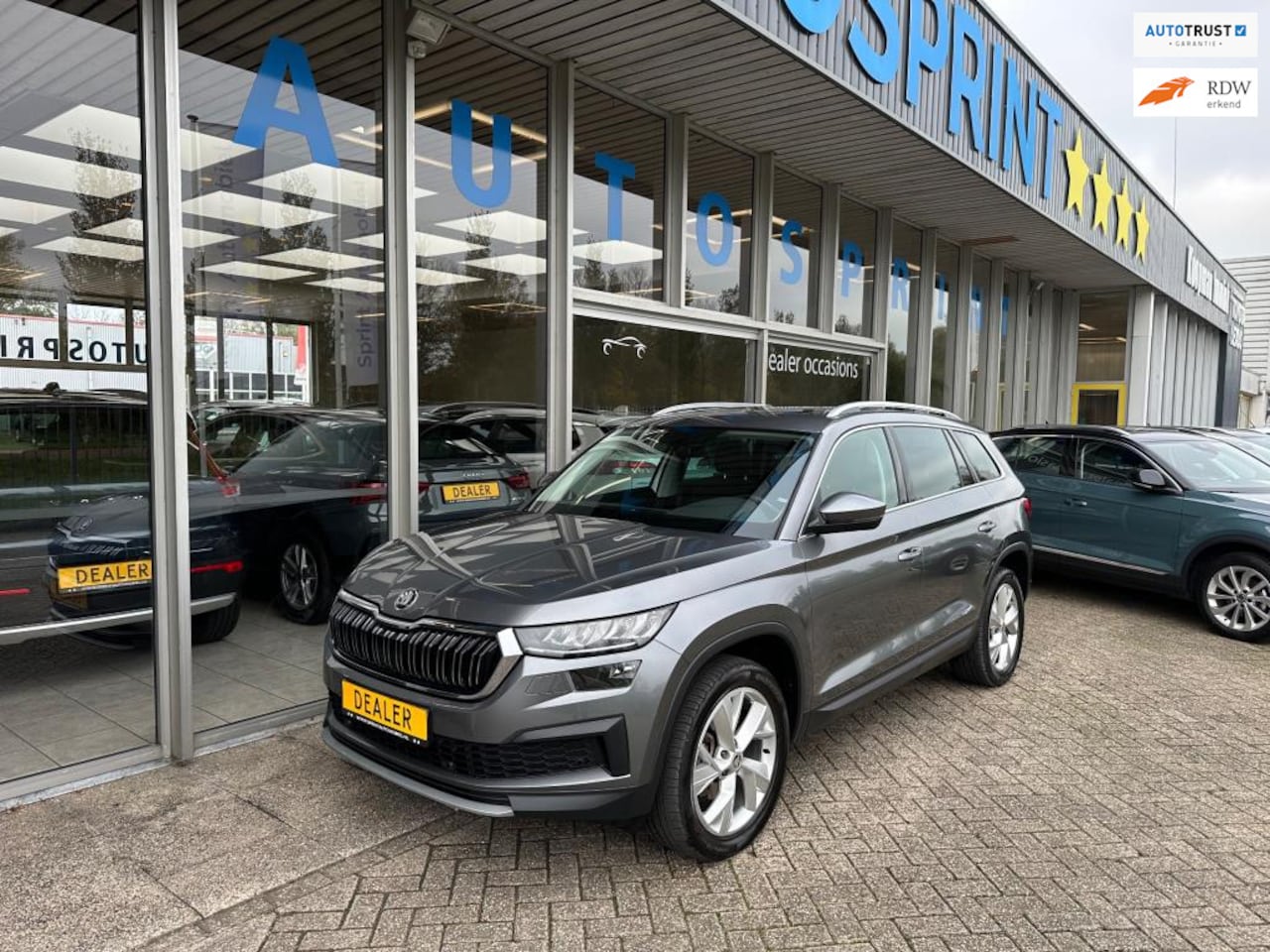 Skoda Kodiaq - 1.5 TSI Business Edition Plus 7p. 150PK PANORAMADAK NAVIGATIE / ALCANTARA - AutoWereld.nl