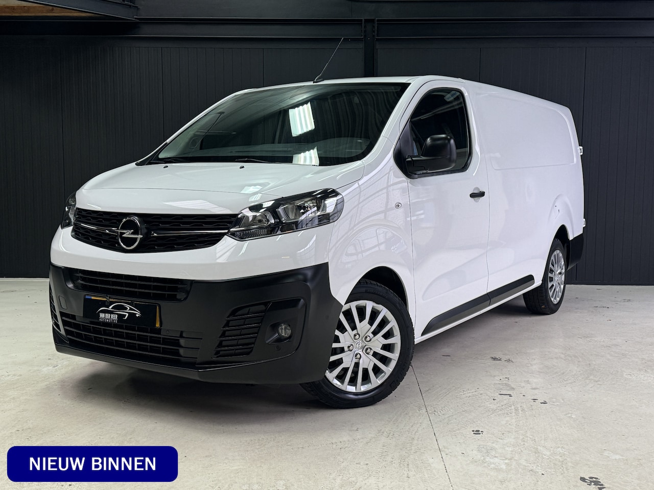 Opel Vivaro - 2.0 CDTI 150 PK L3H1 Innovation | Apple Carplay/Android Auto | Cruise | PDC V+A | Dodehoek - AutoWereld.nl