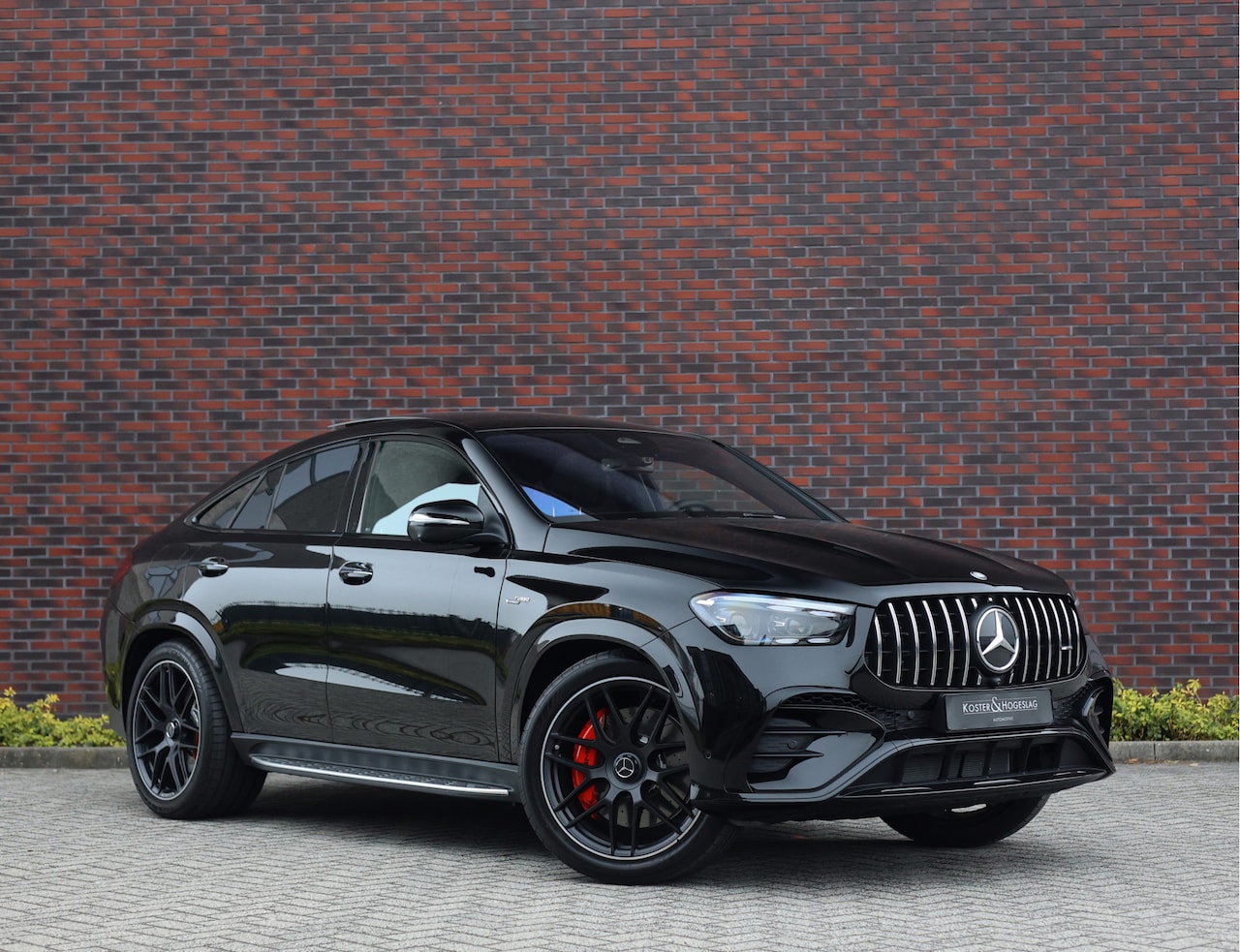 Mercedes-Benz GLE-Klasse Coupé - AMG 53 Hybrid 4MATIC+ *Hybride*Direct leverbaar*Pano*Trekhaak* - AutoWereld.nl