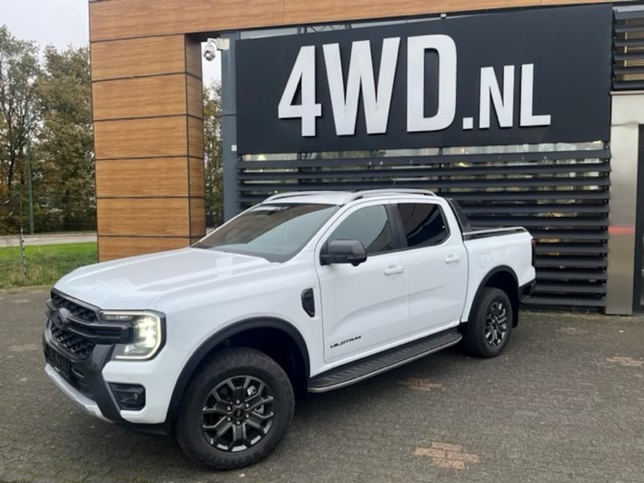 Ford Ranger - 3.0 V6 240 PK 3500 KG 2 P/ VAN EURO 6 WILDTRAK 2024 BPM VRIJ V.A € 57900 EXCL BESPAAR TOT - AutoWereld.nl