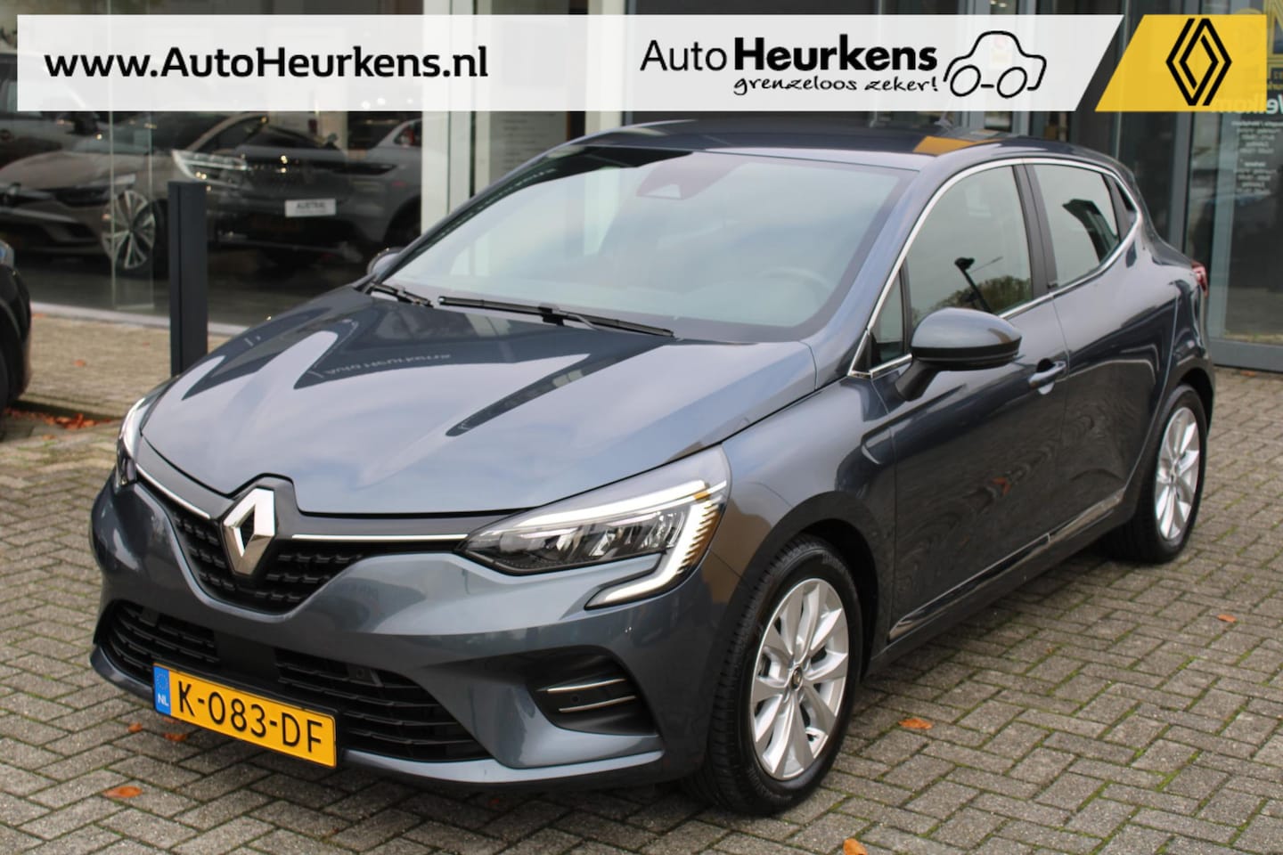 Renault Clio - 1.6 E-Tech Hybrid 140 Intens | Navi | Camera | NL-auto | Dealer-onderhouden | - AutoWereld.nl