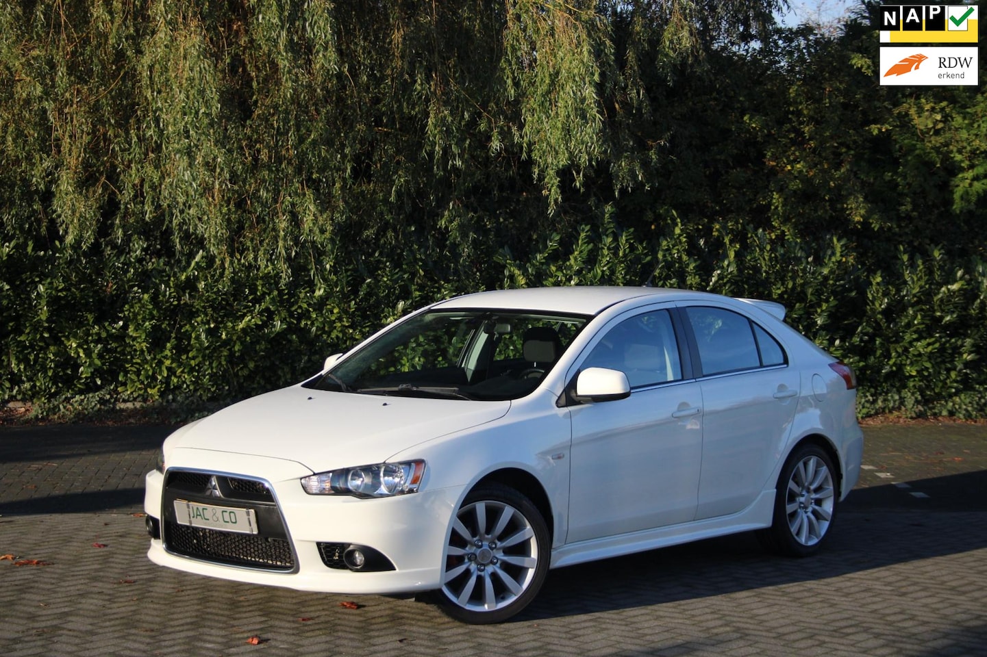 Mitsubishi Lancer Sportback - 1.8 Intense Clima - RockFord Hifi - AutoWereld.nl