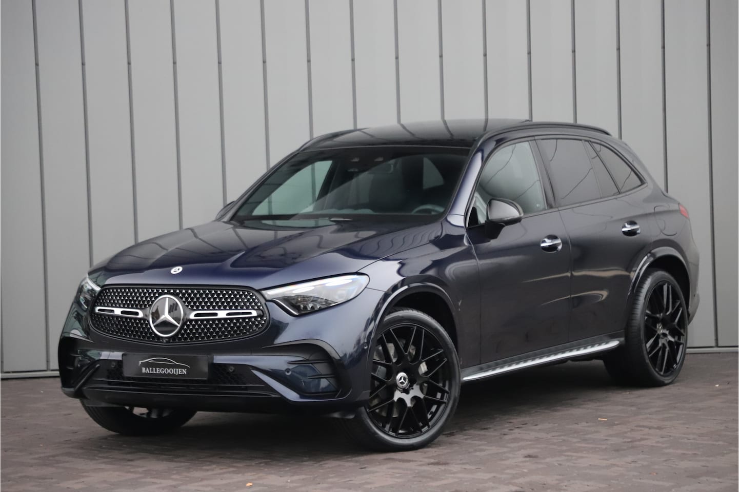 Mercedes-Benz GLC-klasse - 300de AMG | 4-Matic | Aut9 | Lucht-vering | 4W-sturing | Head-up | Keyles-go | ACC | Digit - AutoWereld.nl