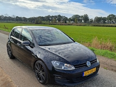 Volkswagen Golf - 1.2 TSI Highline