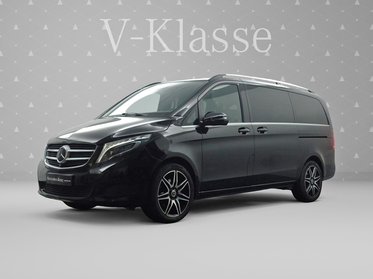 Mercedes-Benz V-klasse - 250d 4-Matic Lang Avantgarde Edition Aut- 7 Pers I Panoramadak I  Burmester I Sfeerverlich - AutoWereld.nl