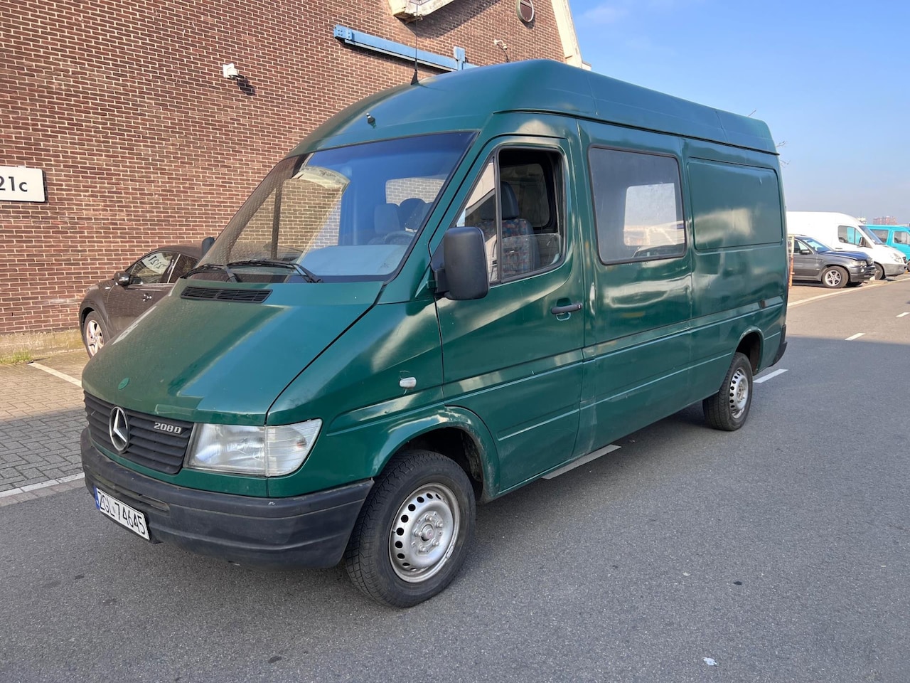 Mercedes-Benz Sprinter - 208 D lang/hoog Medium +31641468730 - AutoWereld.nl