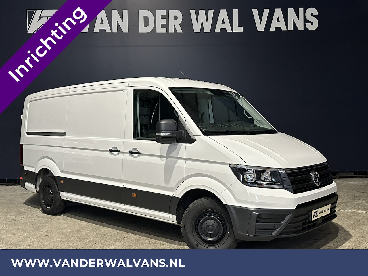 Volkswagen Crafter - 2.0 TDI L3H2 inrichting Euro6 Airco | 2500kg Trekhaak Parkeersensoren - AutoWereld.nl