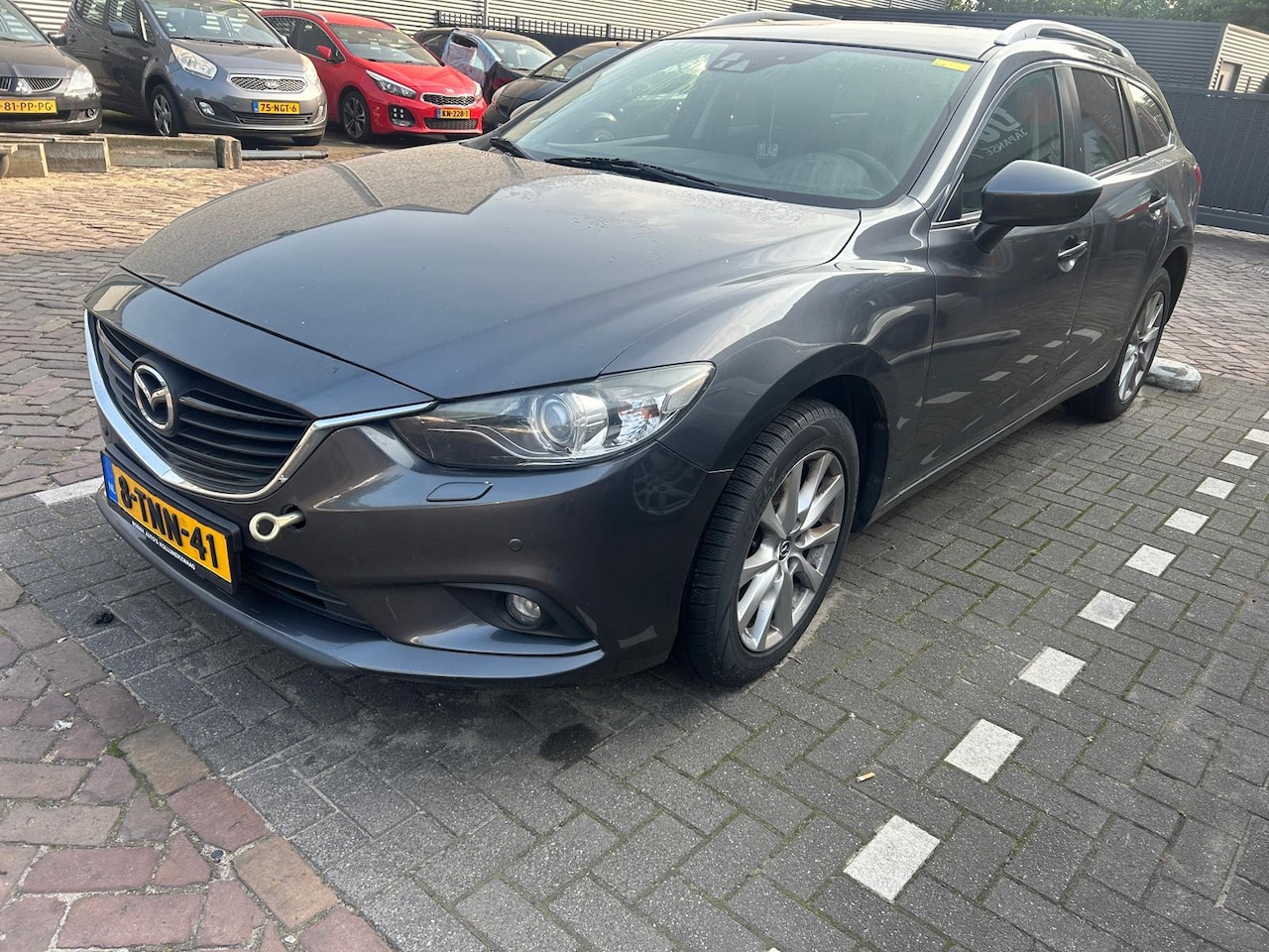 Mazda 6 Sportbreak - 2.2D Skylease+ / nap / apk / navi / airco / vele opties! - AutoWereld.nl