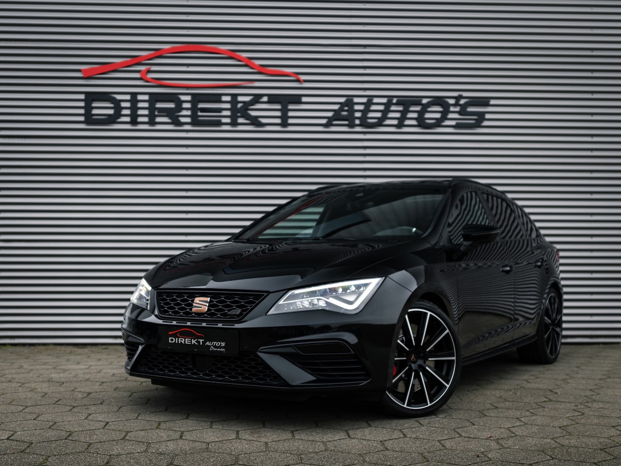 Seat Leon ST - 2.0 TSI CUPRA 300 4DRIVE PERFORMANCE PANO BREMBO - AutoWereld.nl