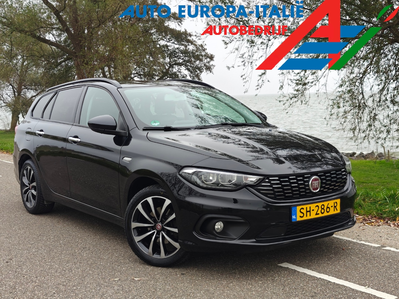 Fiat Tipo Stationwagon - Business Lusso Automaat | Carplay | Camera - AutoWereld.nl