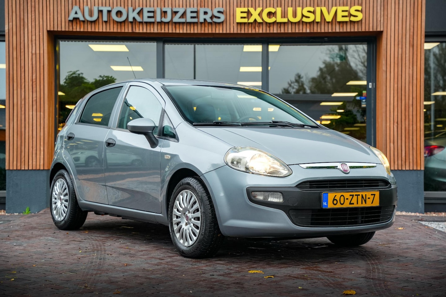 Fiat Punto Evo - 1.2 Active Airco Audio CPV - AutoWereld.nl